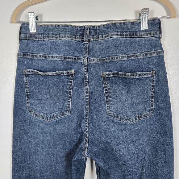 Charlie B Stretch Layered Frayed Fringe Hem Blue Denim Ankle Jeans Size 6 - Picture 9 of 14